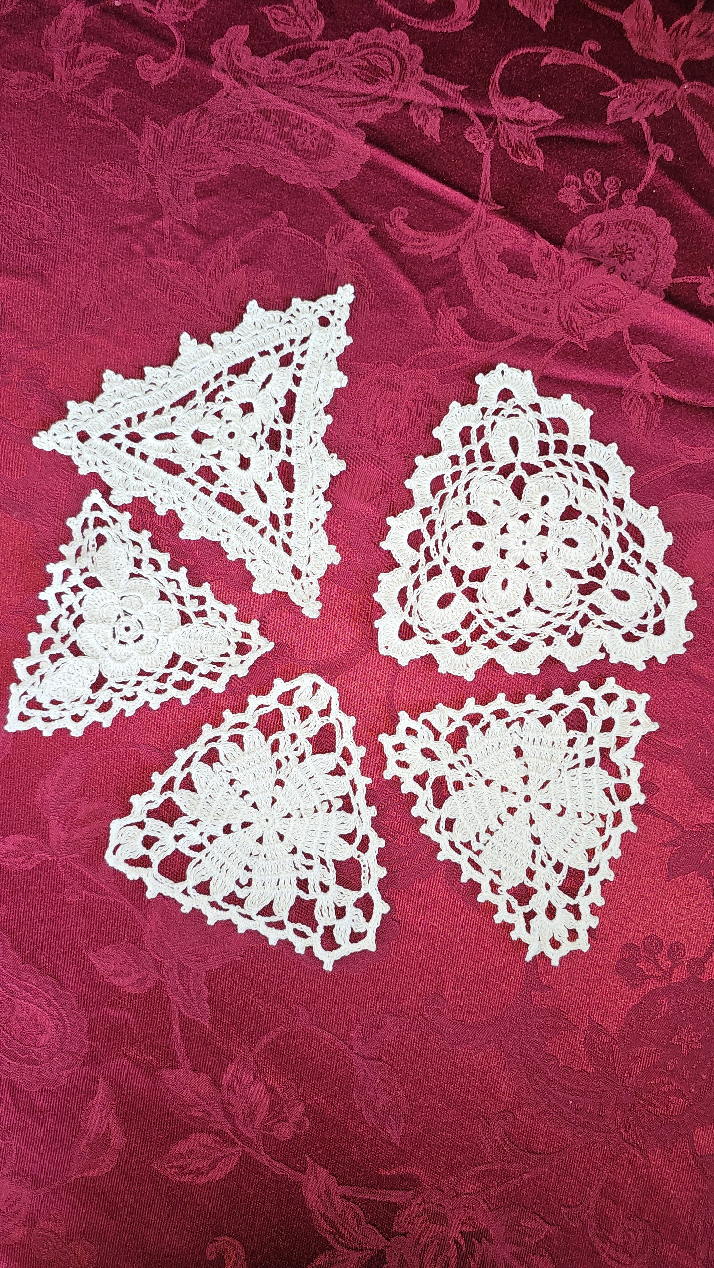 Crocheted Doilies (5 Pack)